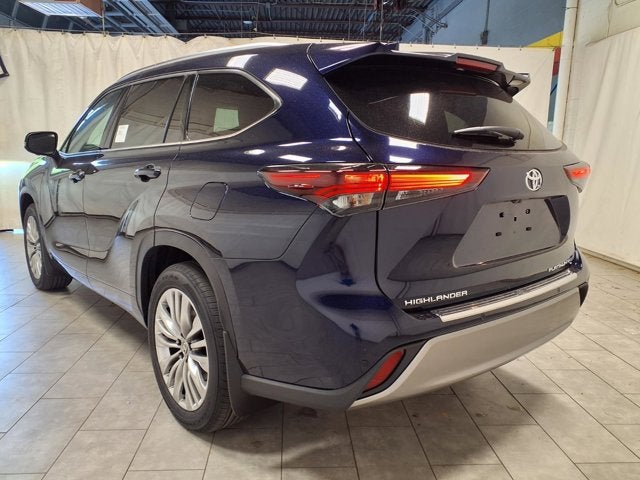 2026 Toyota Highlander Platinum
