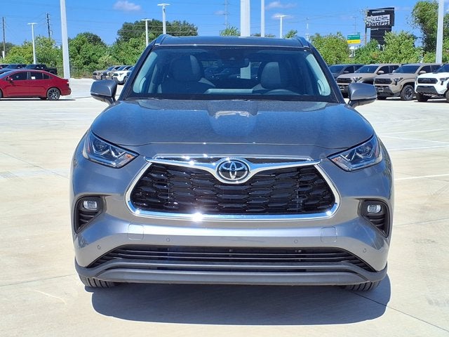 2026 Toyota Highlander Limited