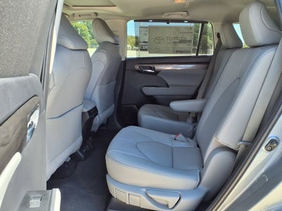 2026 Toyota Highlander Limited