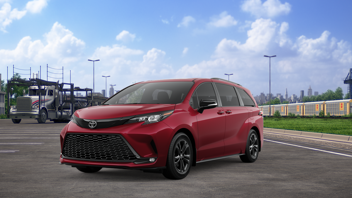 2026 Toyota Sienna XSE 7-Passenger Hybrid AWD's photo