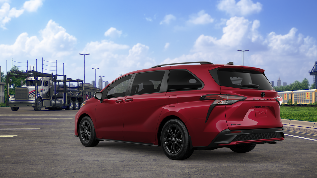 2026 Toyota Sienna XSE