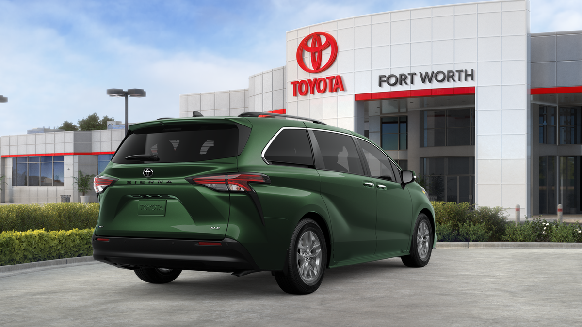 2026 Toyota Sienna XLE