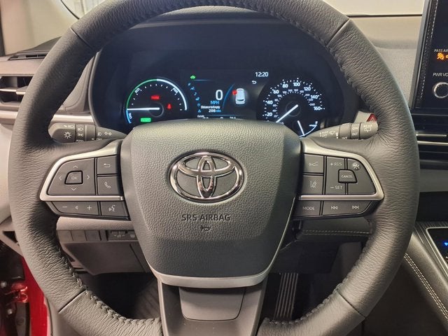 2026 Toyota Sienna XLE