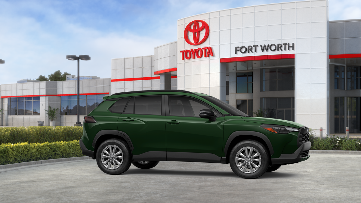 2026 Toyota Corolla Cross LE