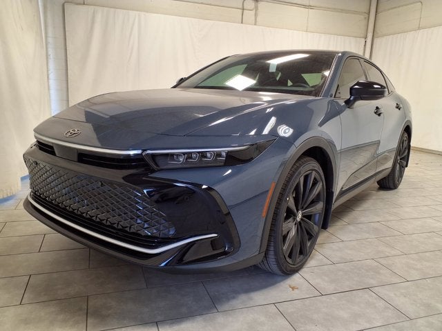 2026 Toyota Toyota Crown Nightshade