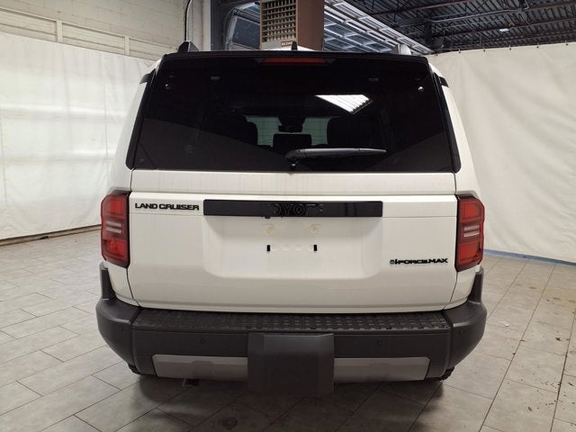 2026 Toyota Land Cruiser Base