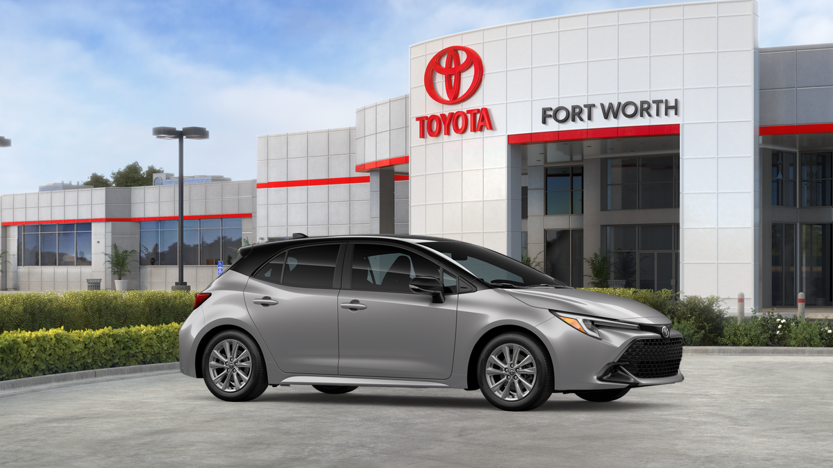 2026 Toyota Corolla Hatchback SE