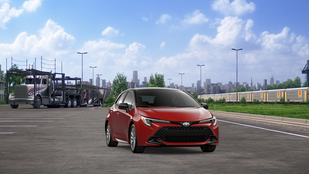 2026 Toyota Corolla Hatchback SE
