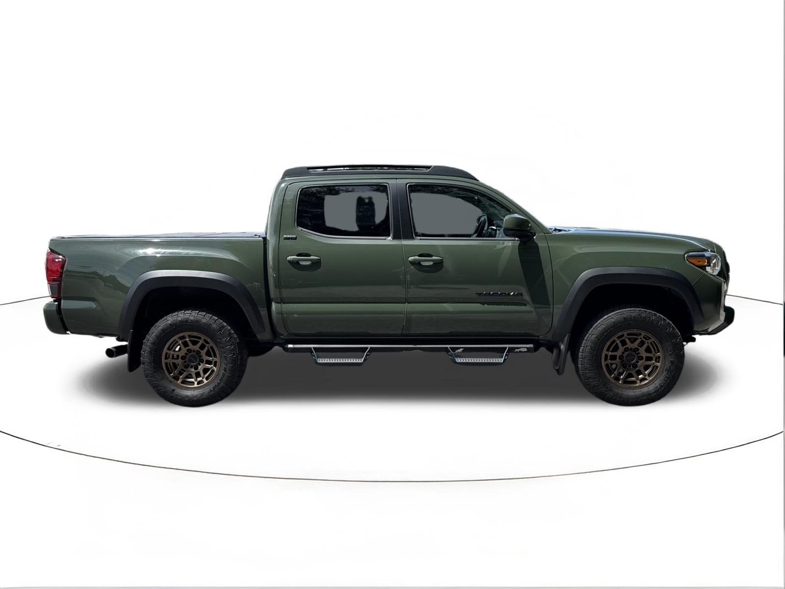 2022 Toyota Tacoma 4WD SR5