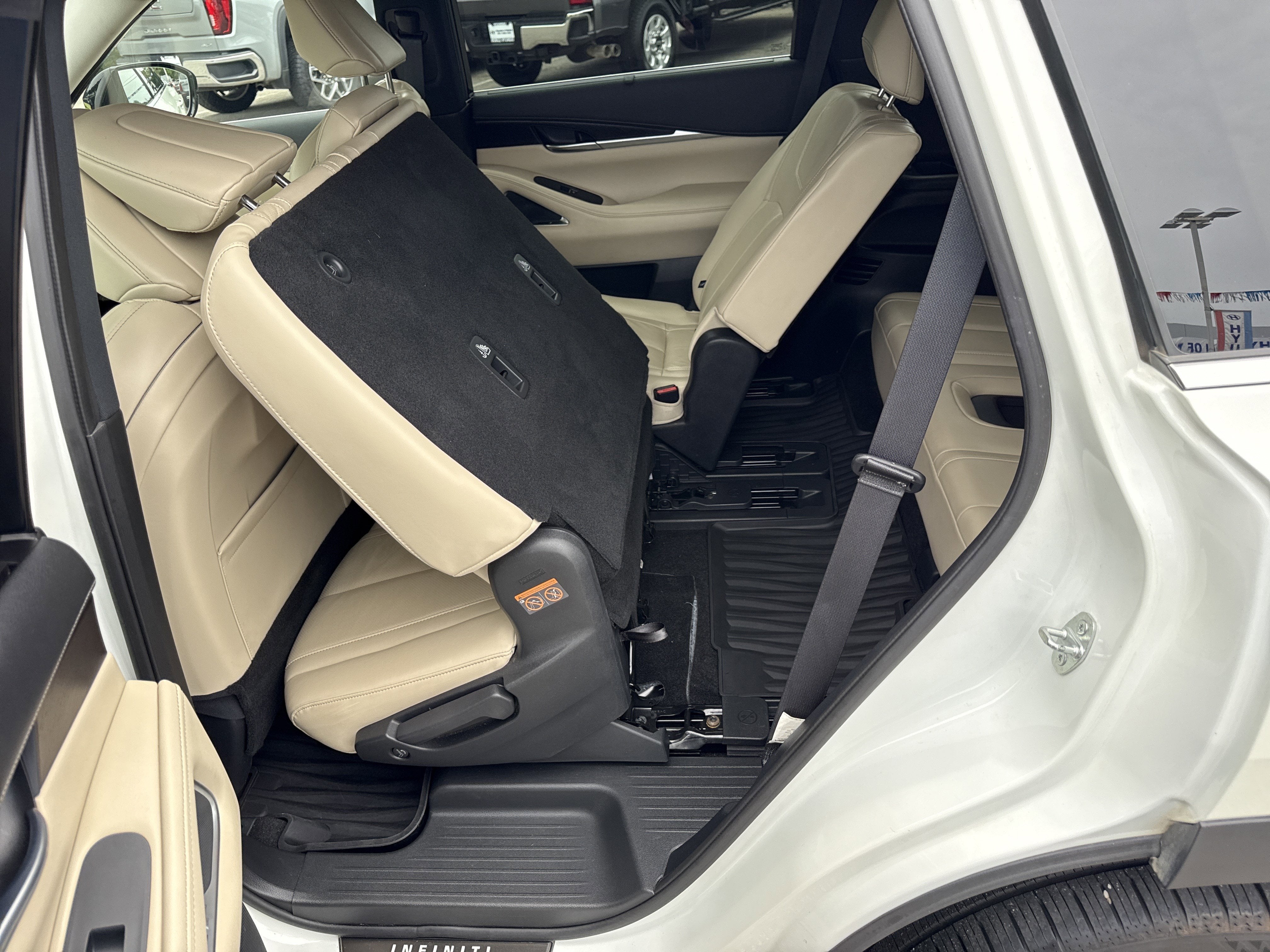 2023 INFINITI QX60 SENSORY