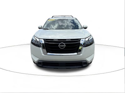 2023 Nissan Pathfinder SV