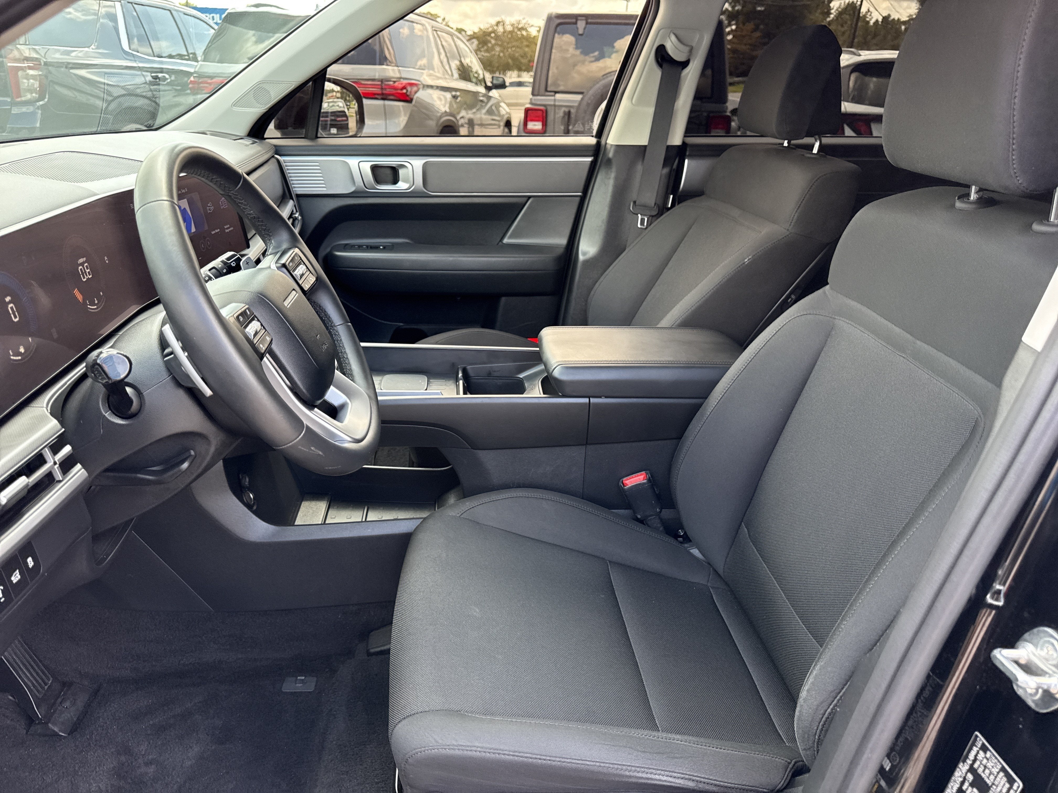 2024 Hyundai Santa Fe SE
