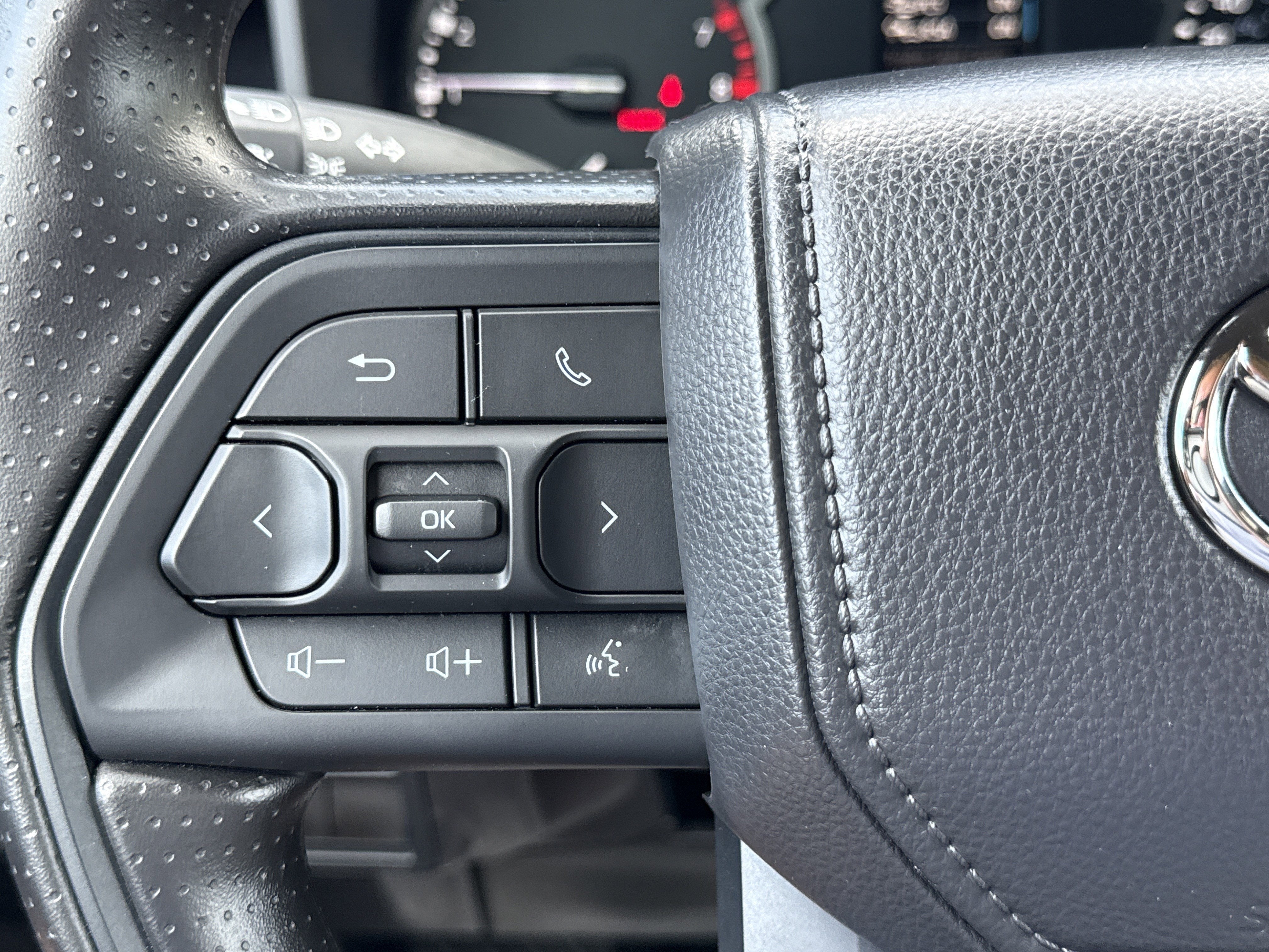 2026 Toyota Tundra 4WD SR