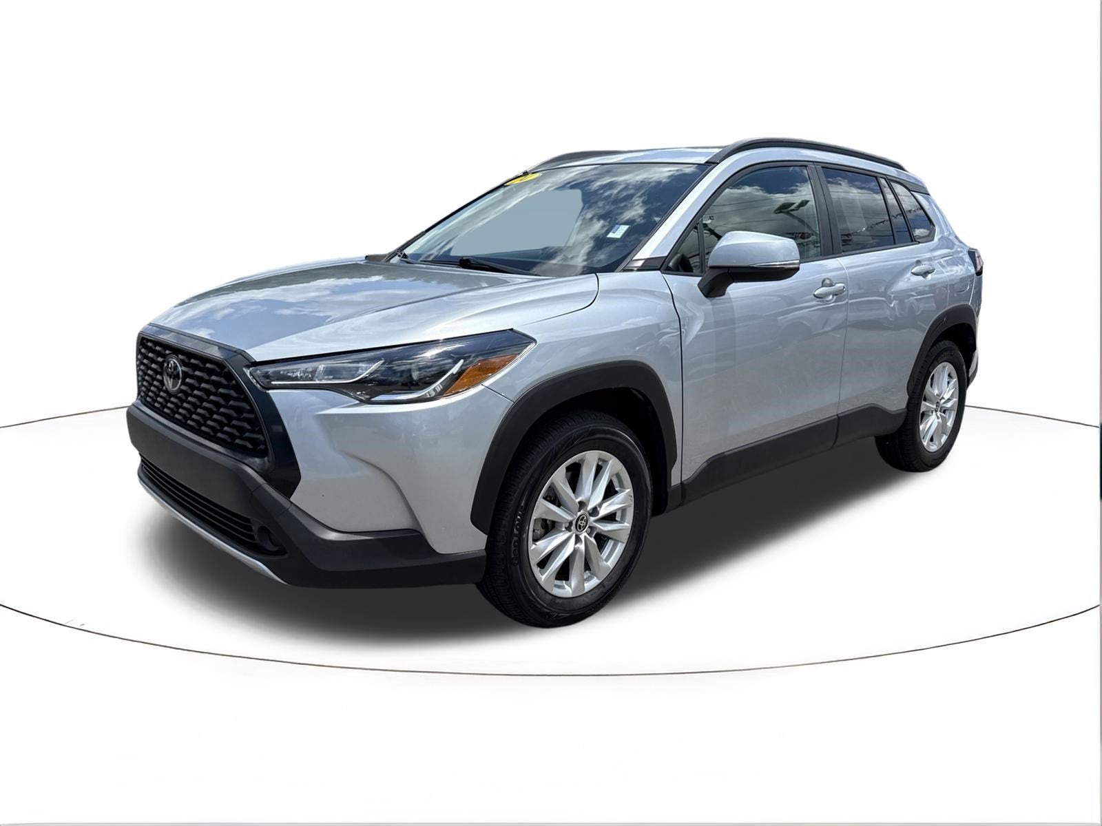 2024 Toyota Corolla Cross LE