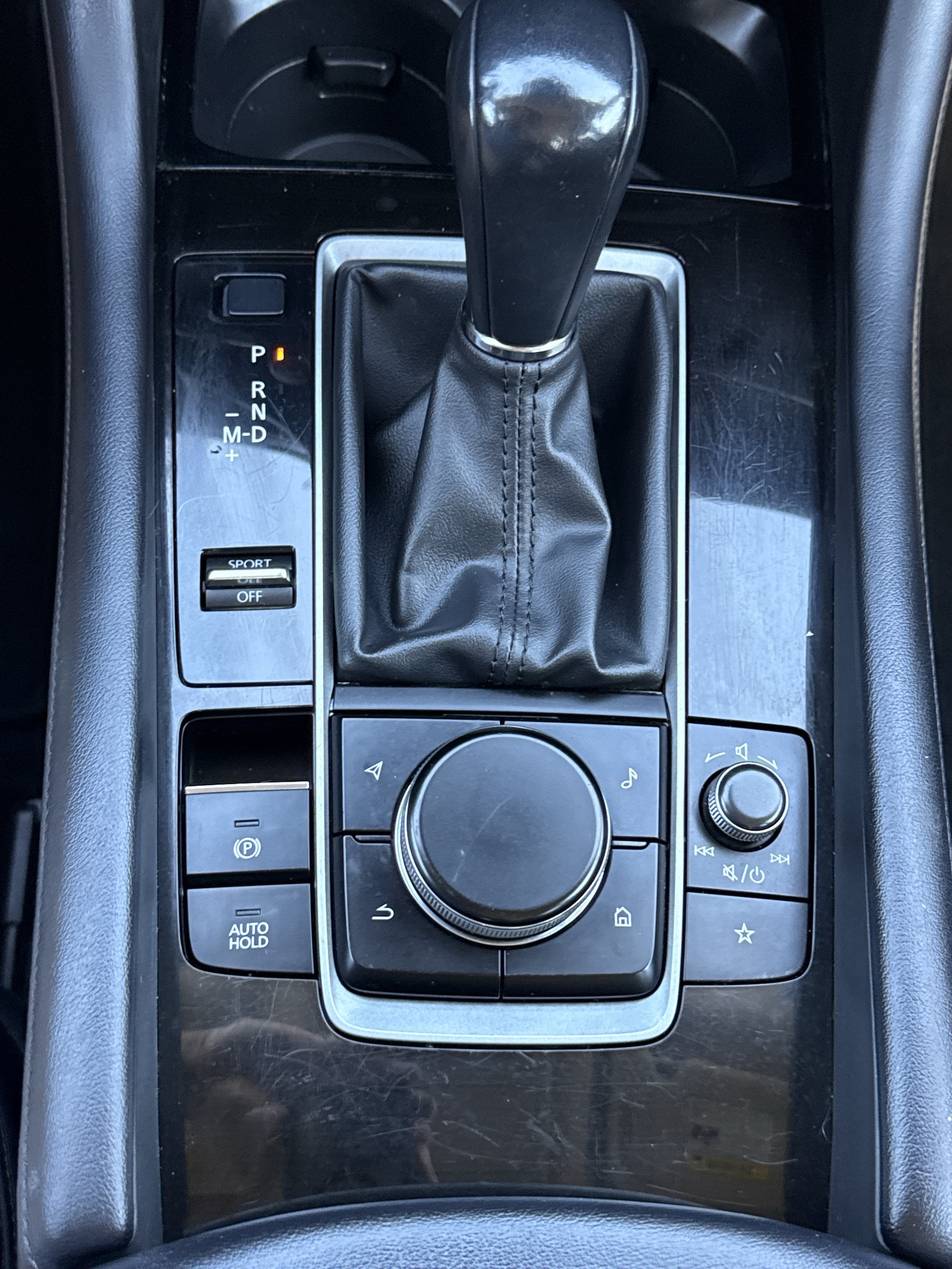 2025 Mazda Mazda3 Sedan 2.5 S Select Sport