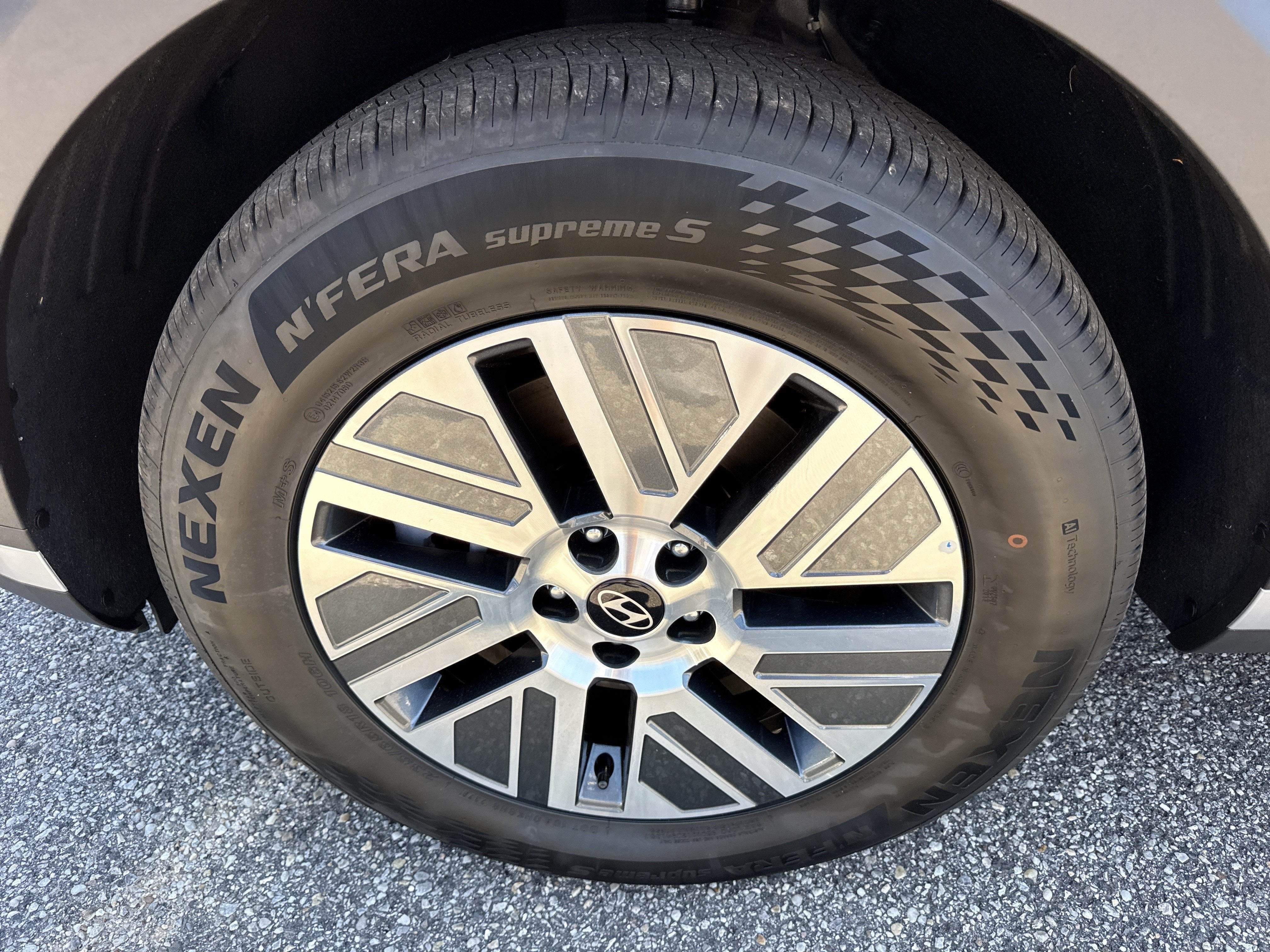 2027 Hyundai Palisade Hybrid Blue SEL Premium 8P