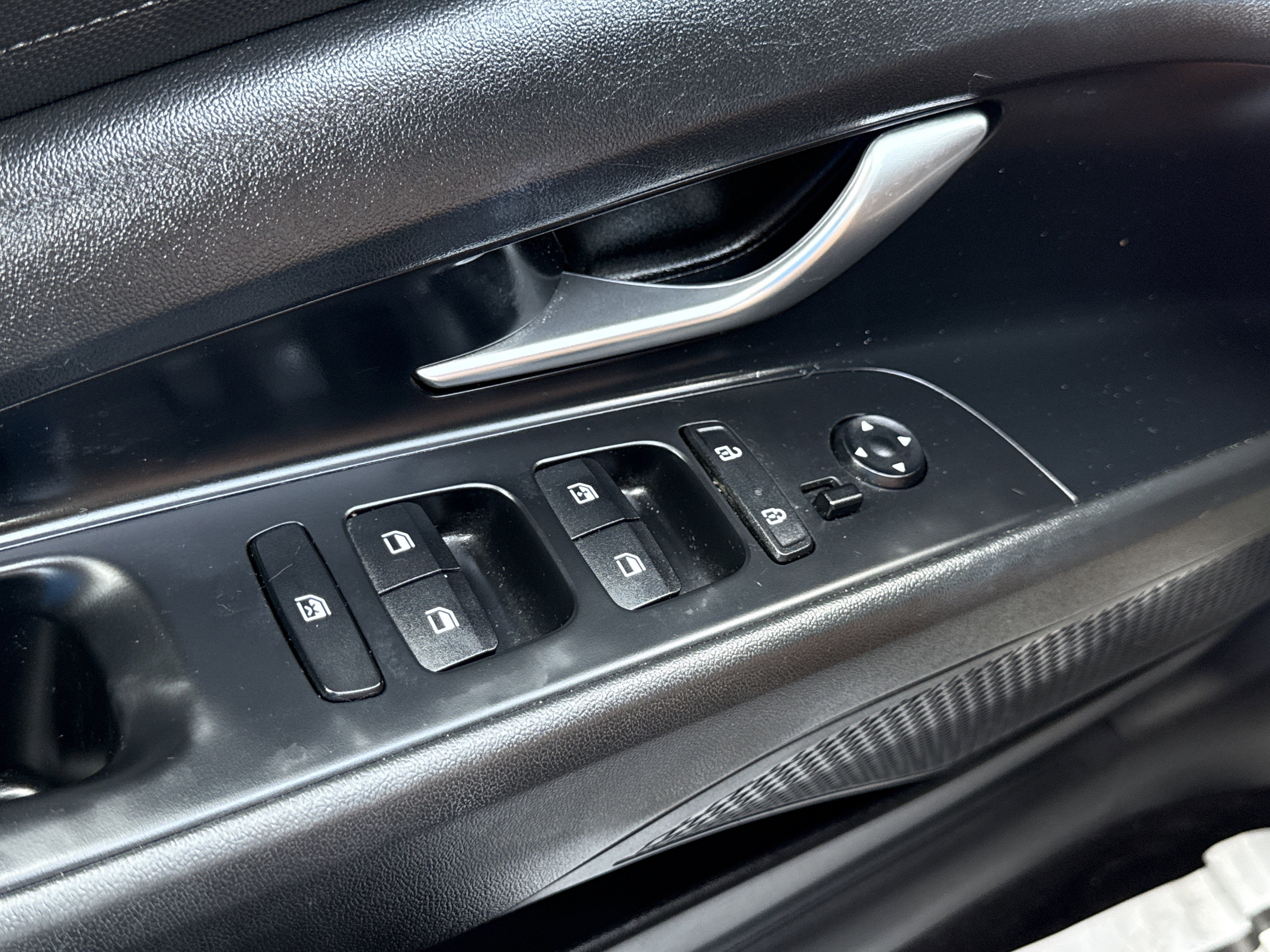 2023 Hyundai Elantra Hybrid Blue