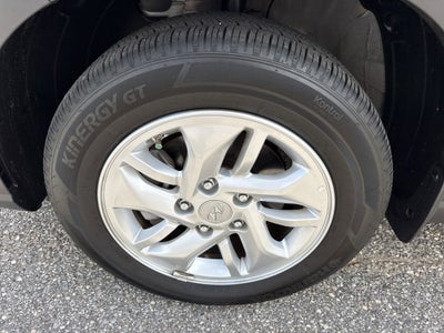 2025 Hyundai Venue SE