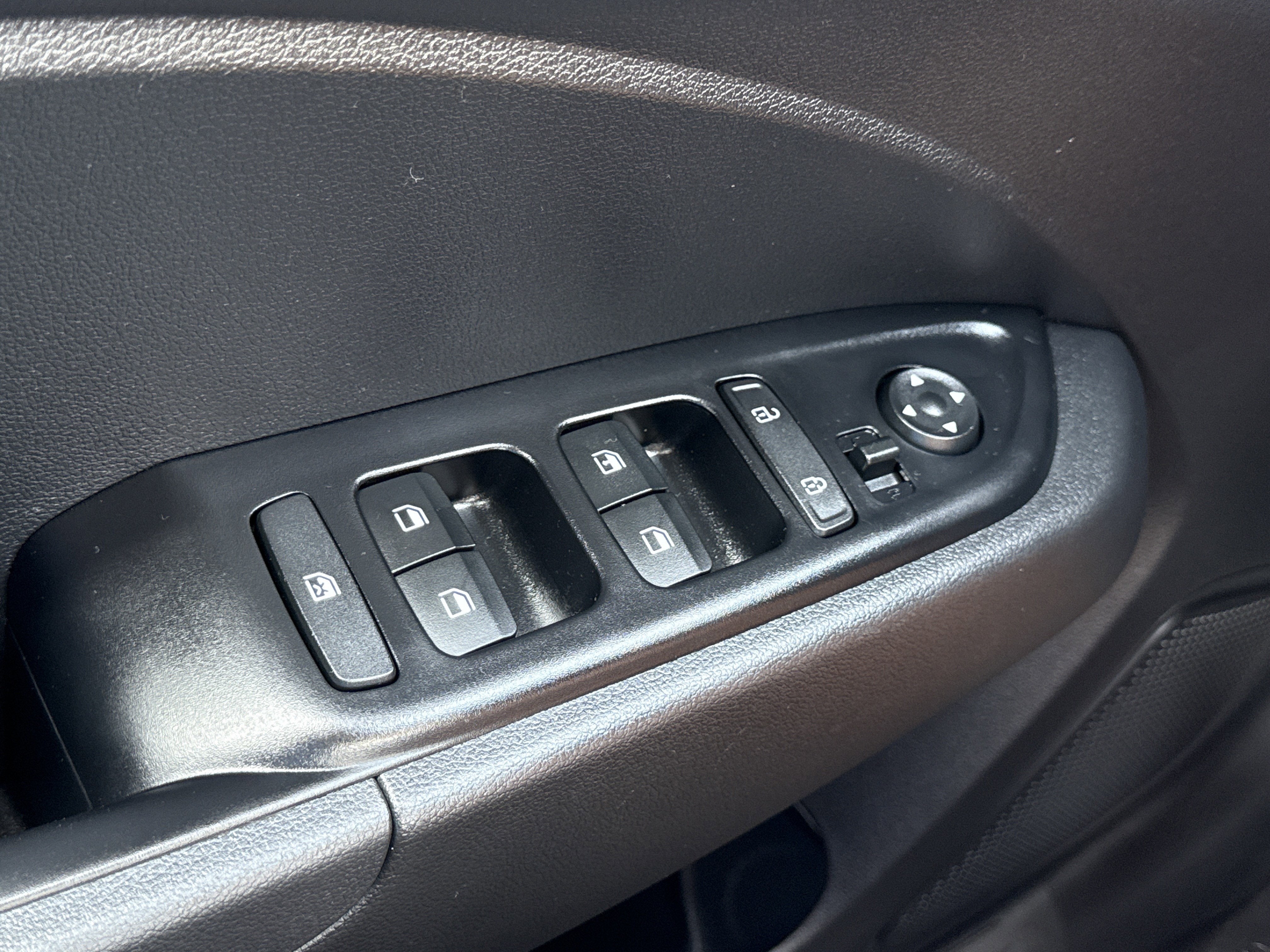 2025 Hyundai Venue SE