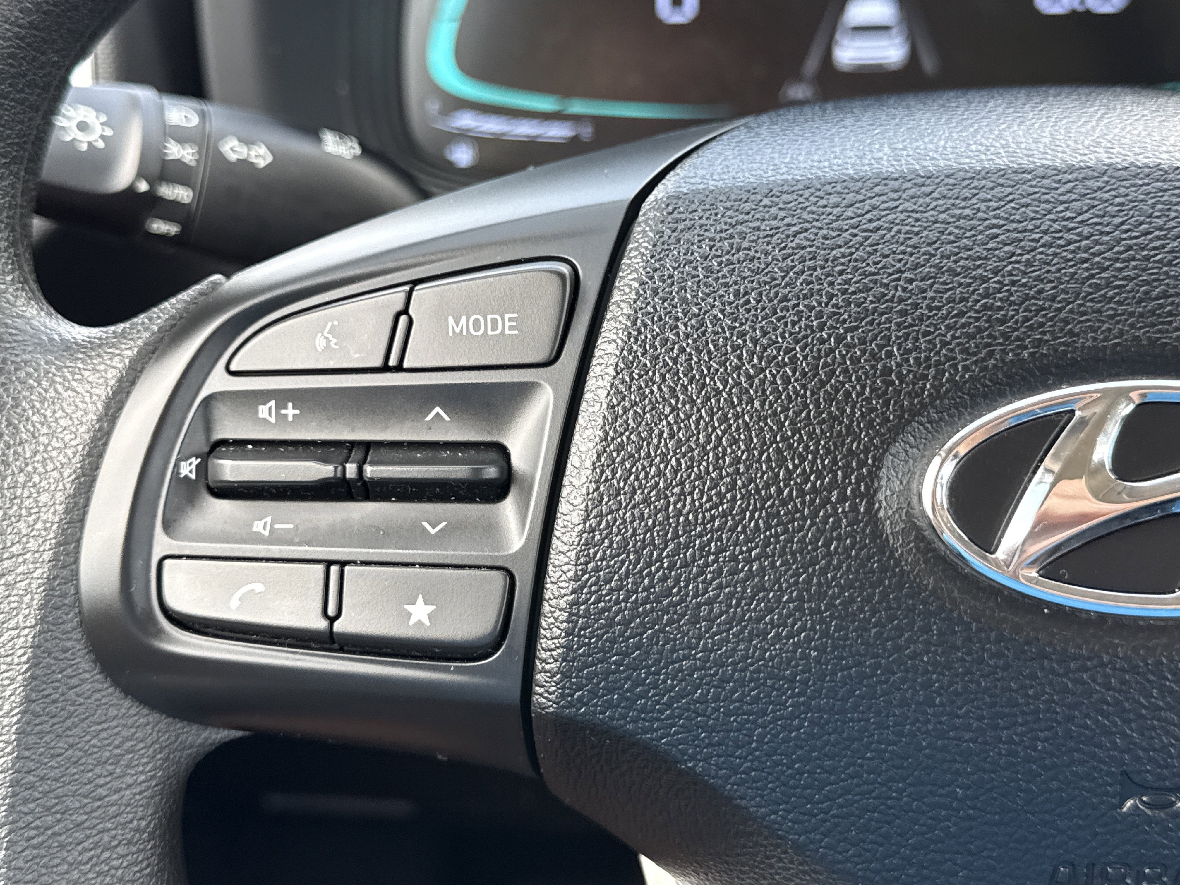 2025 Hyundai Venue SE