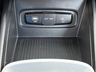 2025 Hyundai Venue SE