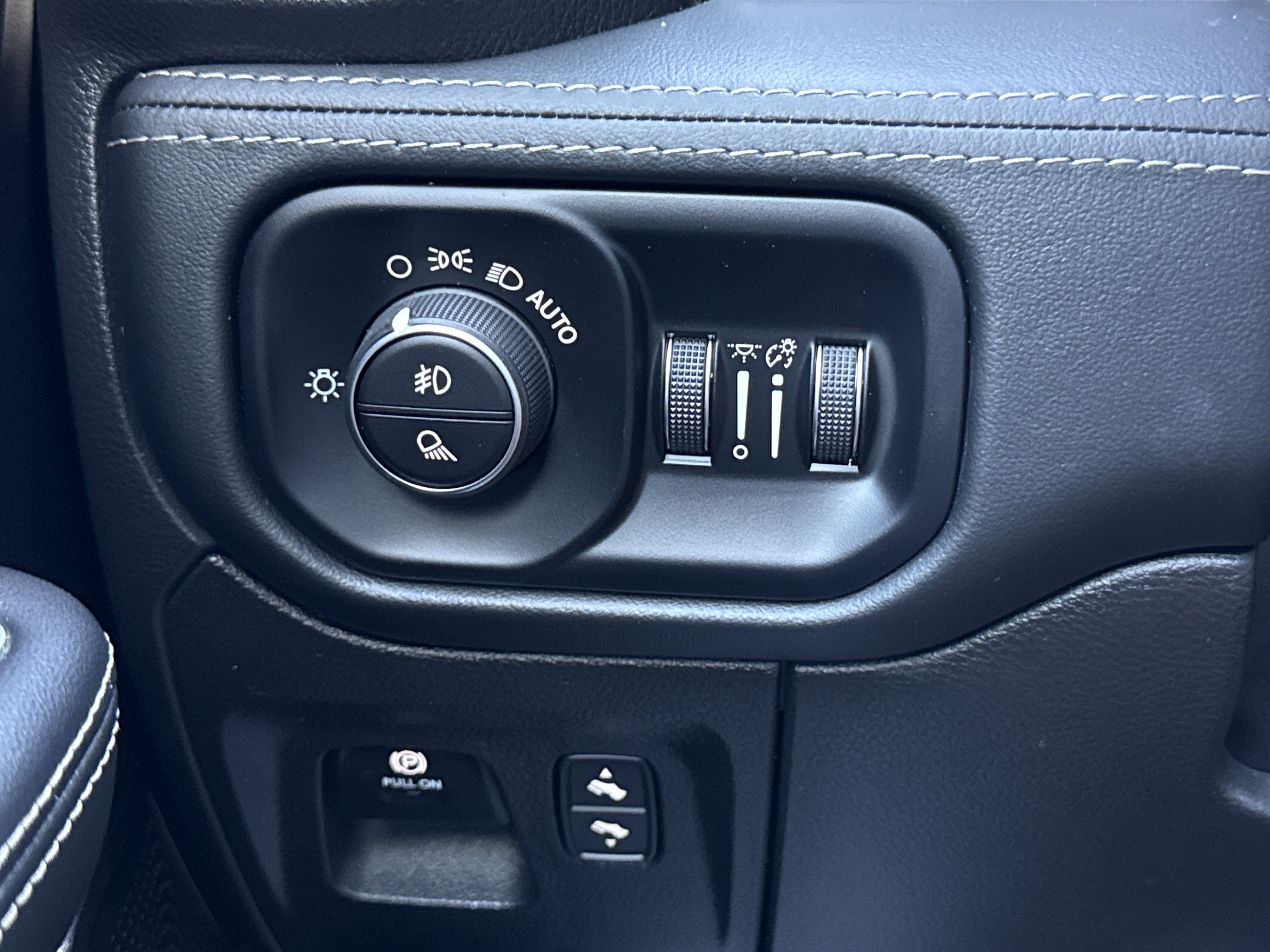 2024 RAM 1500 Limited