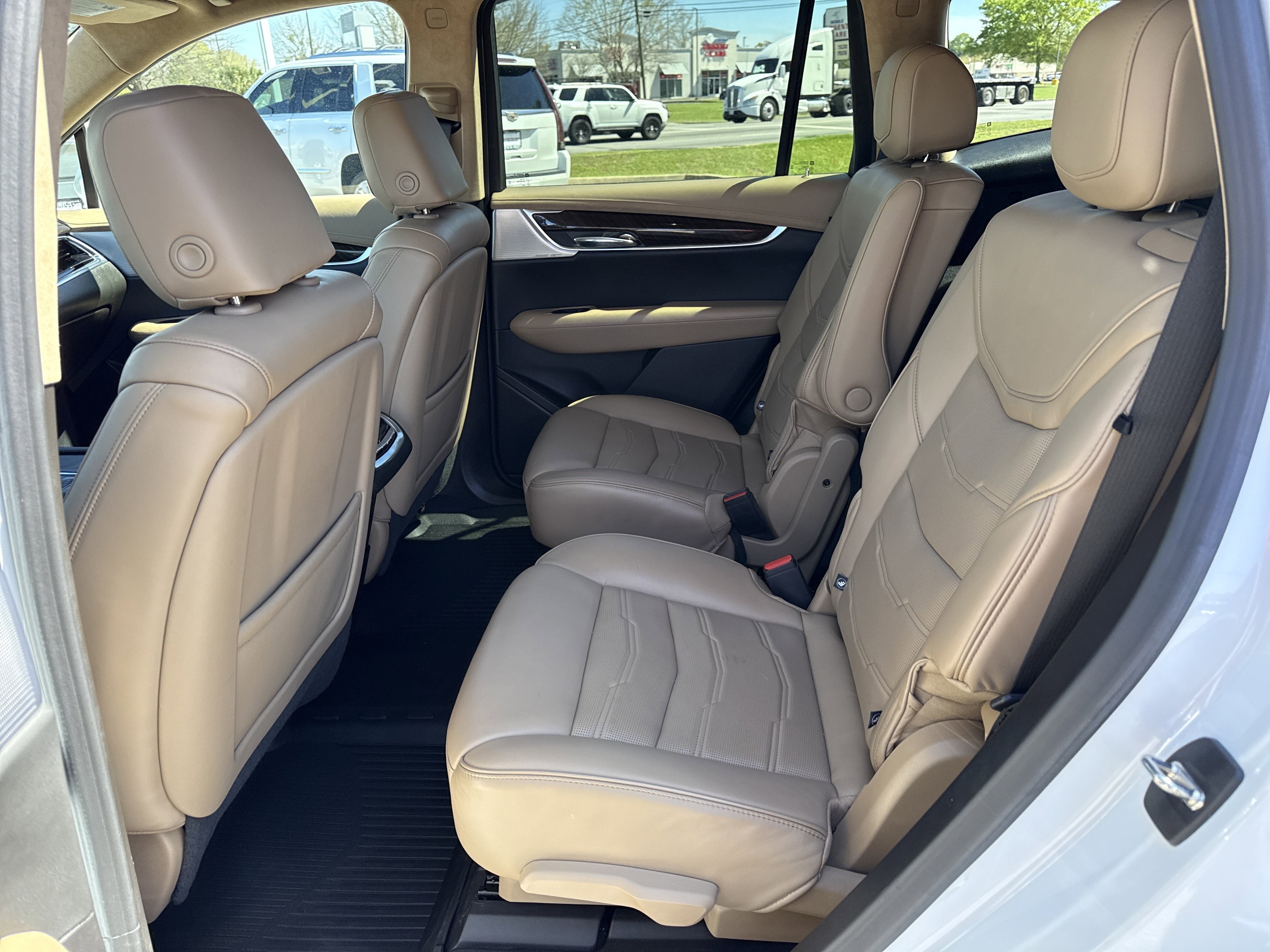 2023 Cadillac XT6 AWD Sport