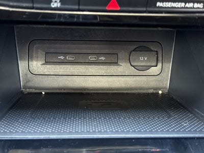 2023 Volkswagen Atlas 3.6L V6 SEL R-Line Black