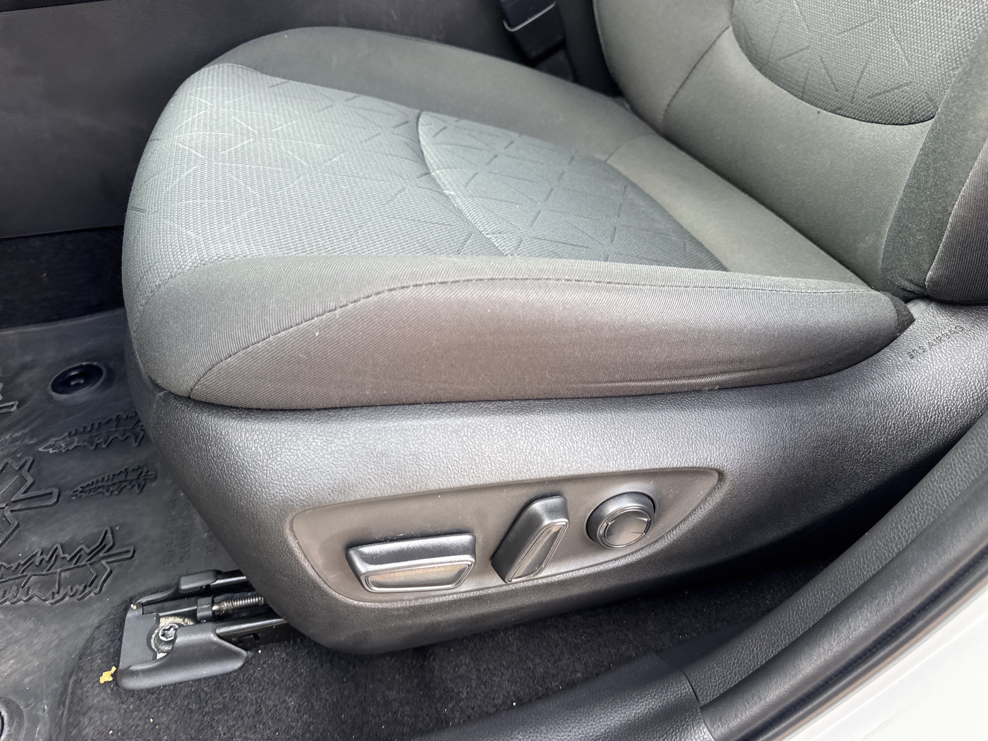 2023 Toyota RAV4 Hybrid Woodland