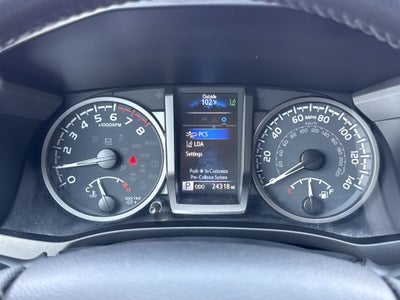2022 Toyota Tacoma 4WD TRD Off Road