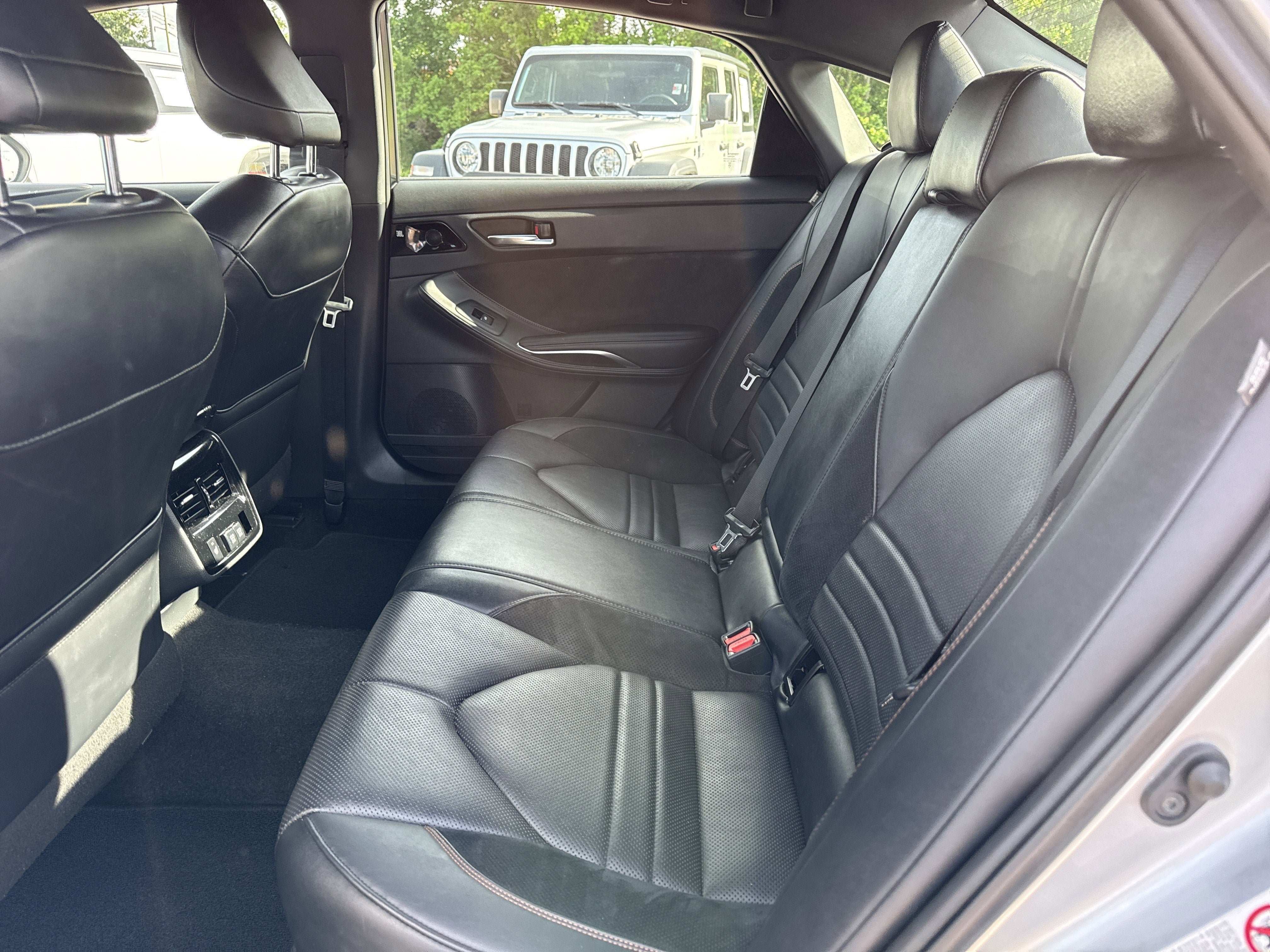 2019 Toyota Avalon Touring