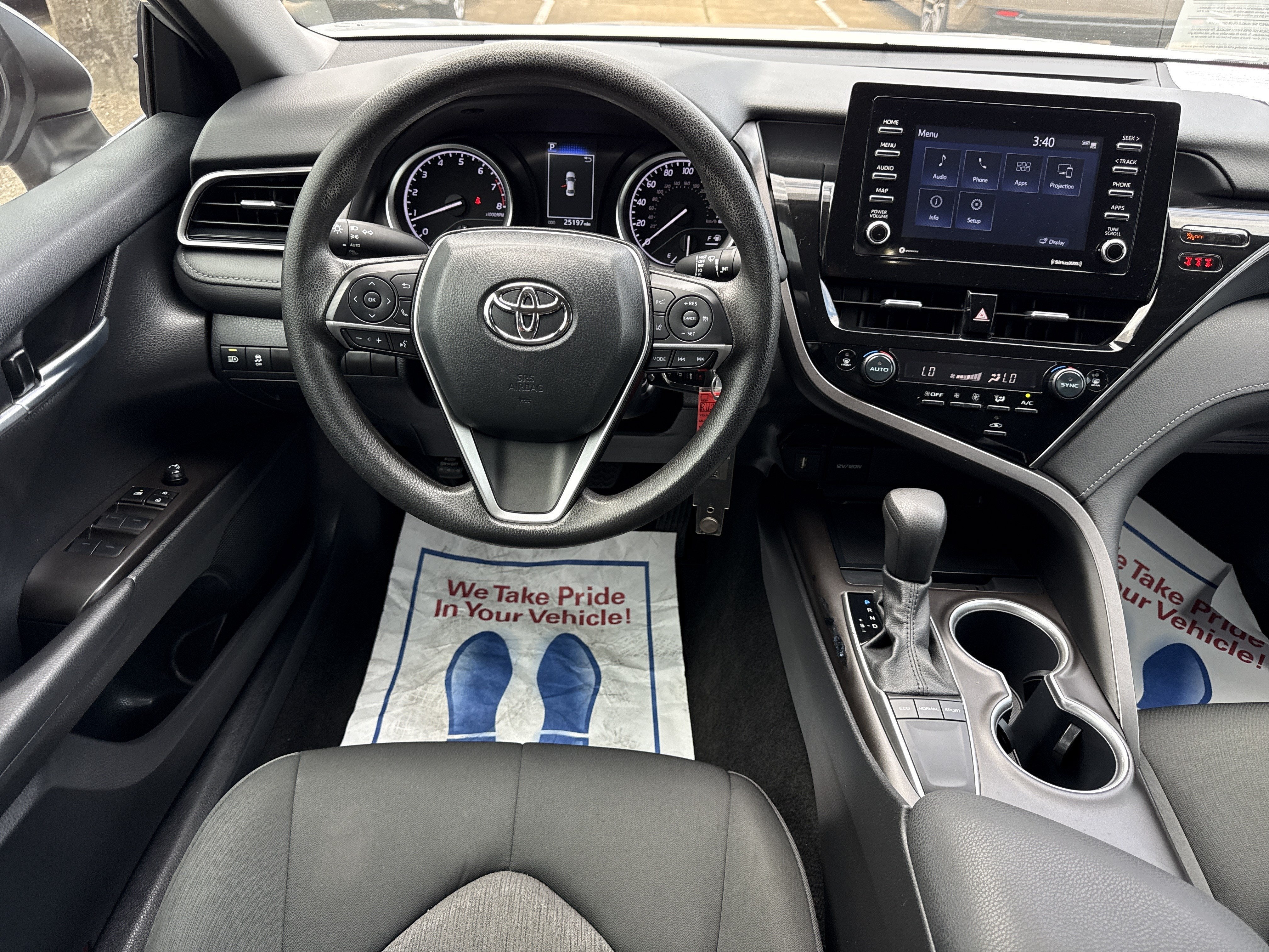 2024 Toyota Camry LE
