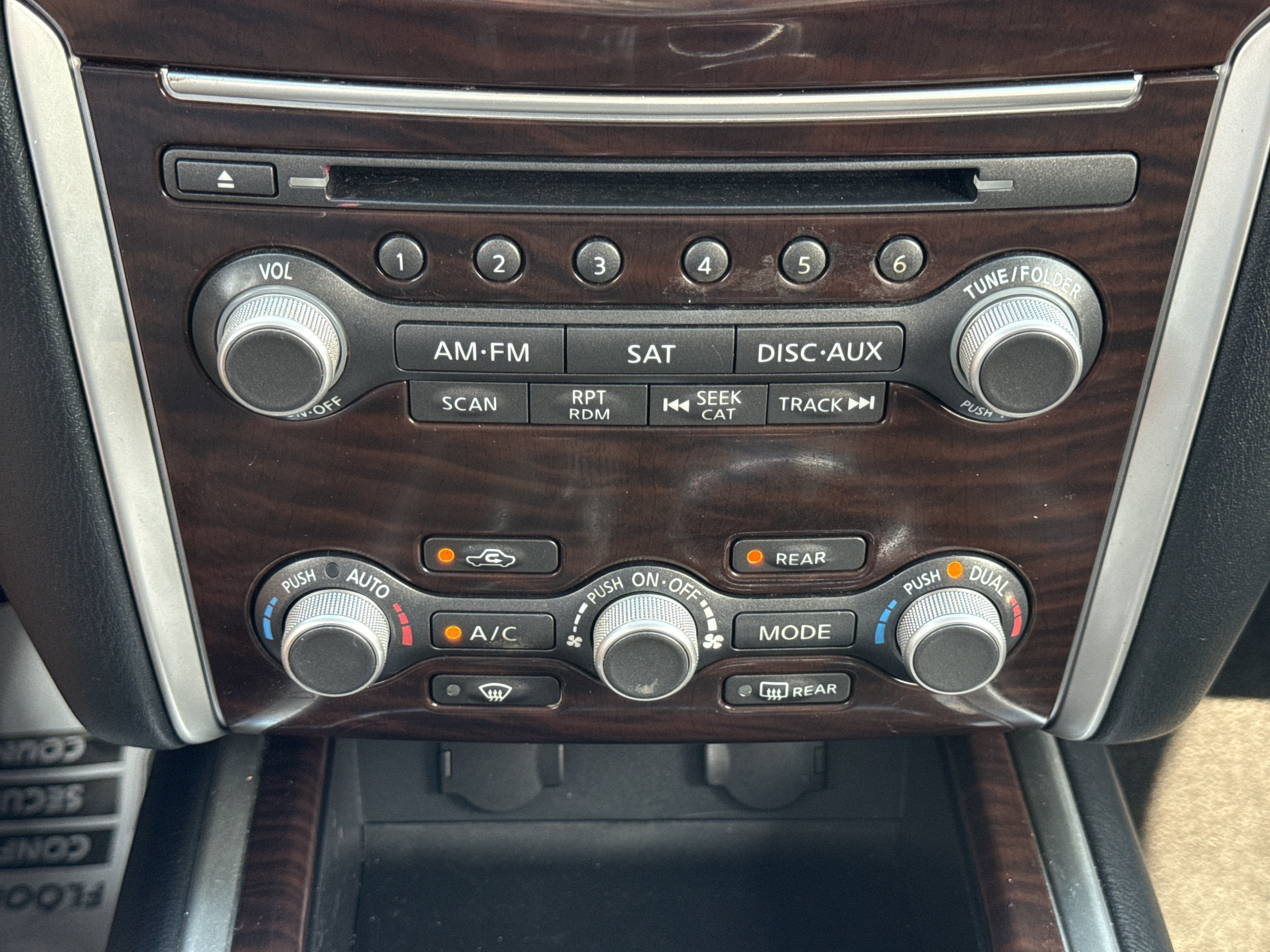 2015 Nissan Pathfinder Platinum