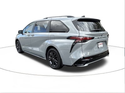 2025 Toyota Sienna XSE