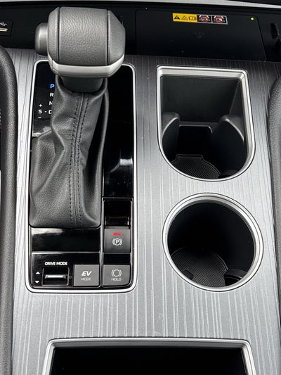 2025 Toyota Sienna Base