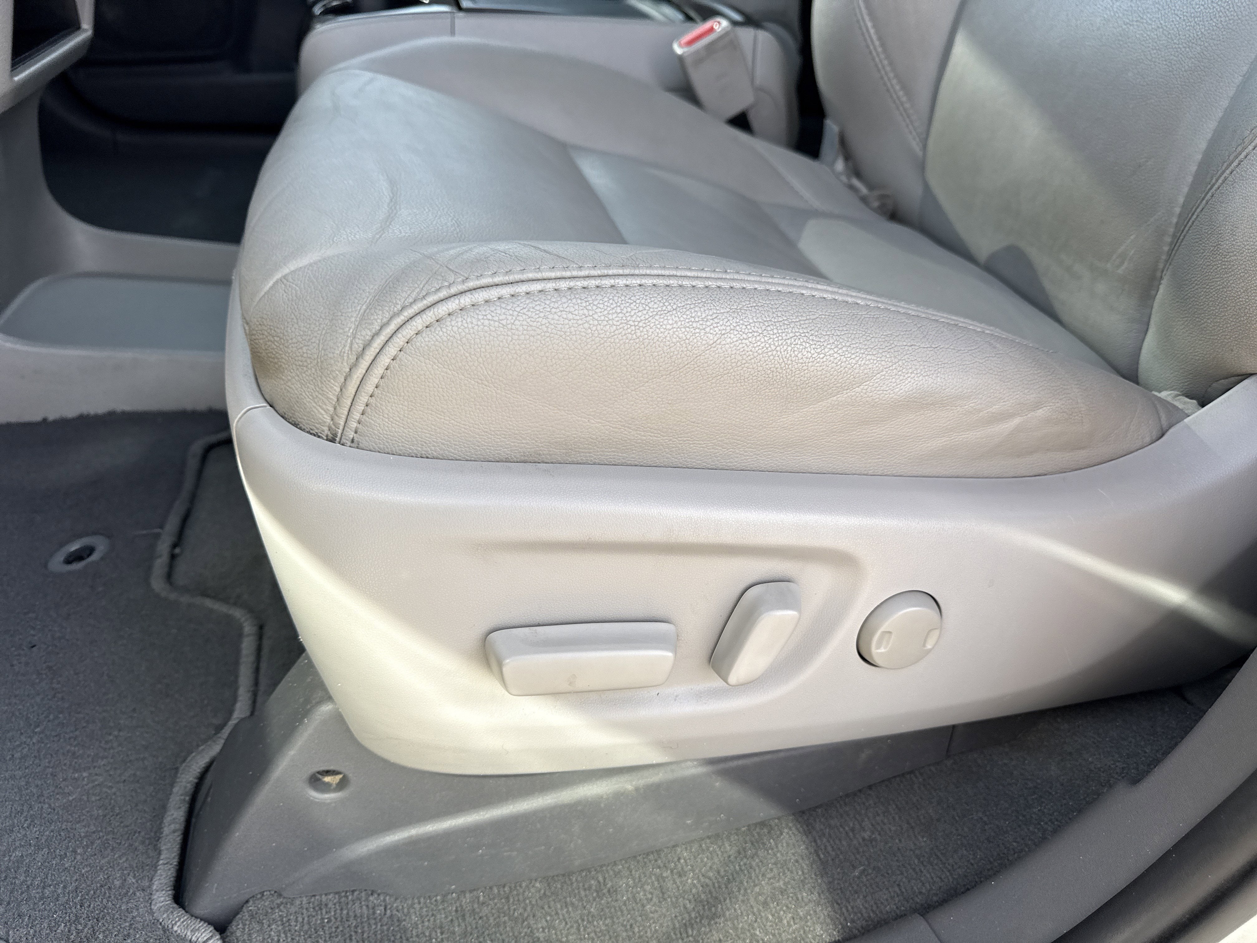 2020 Toyota Sienna XLE Premium