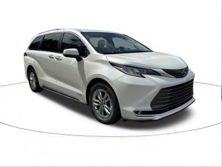 2021 Toyota Sienna Limited