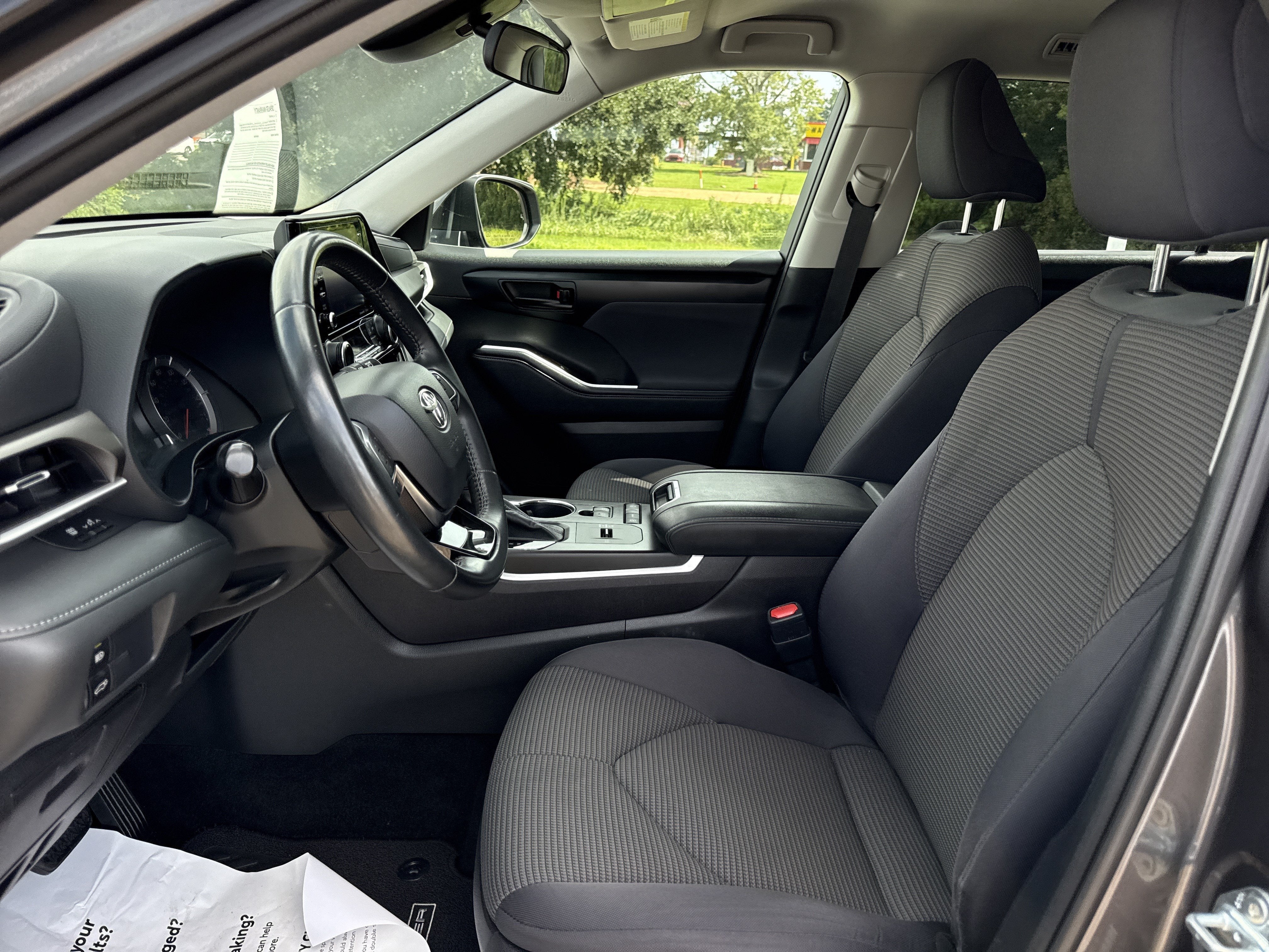 2021 Toyota Highlander LE