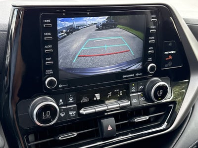 2021 Toyota Highlander LE