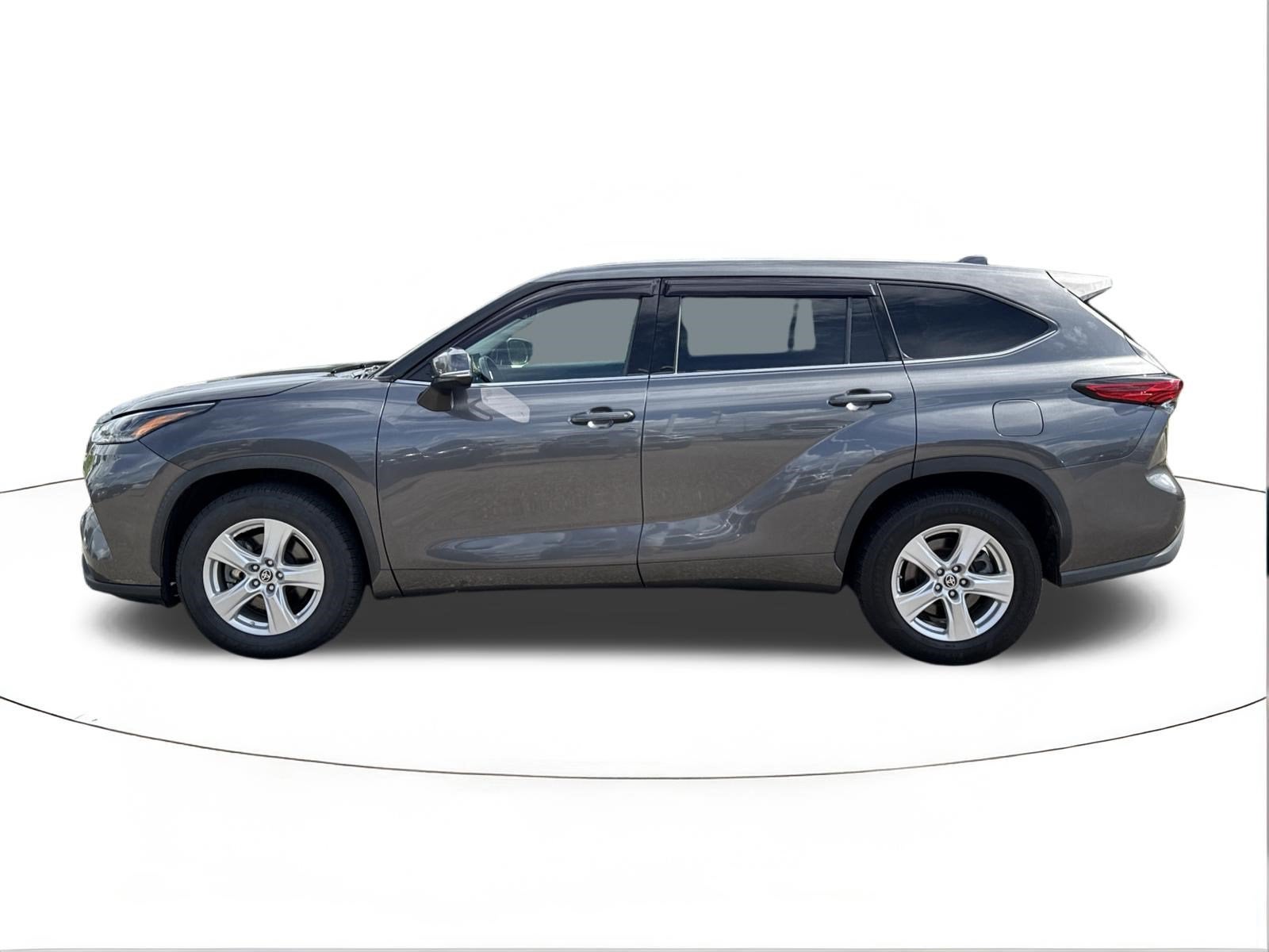 2021 Toyota Highlander LE