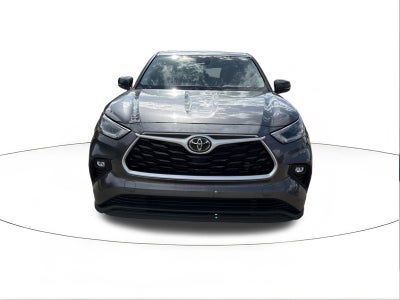 2021 Toyota Highlander LE