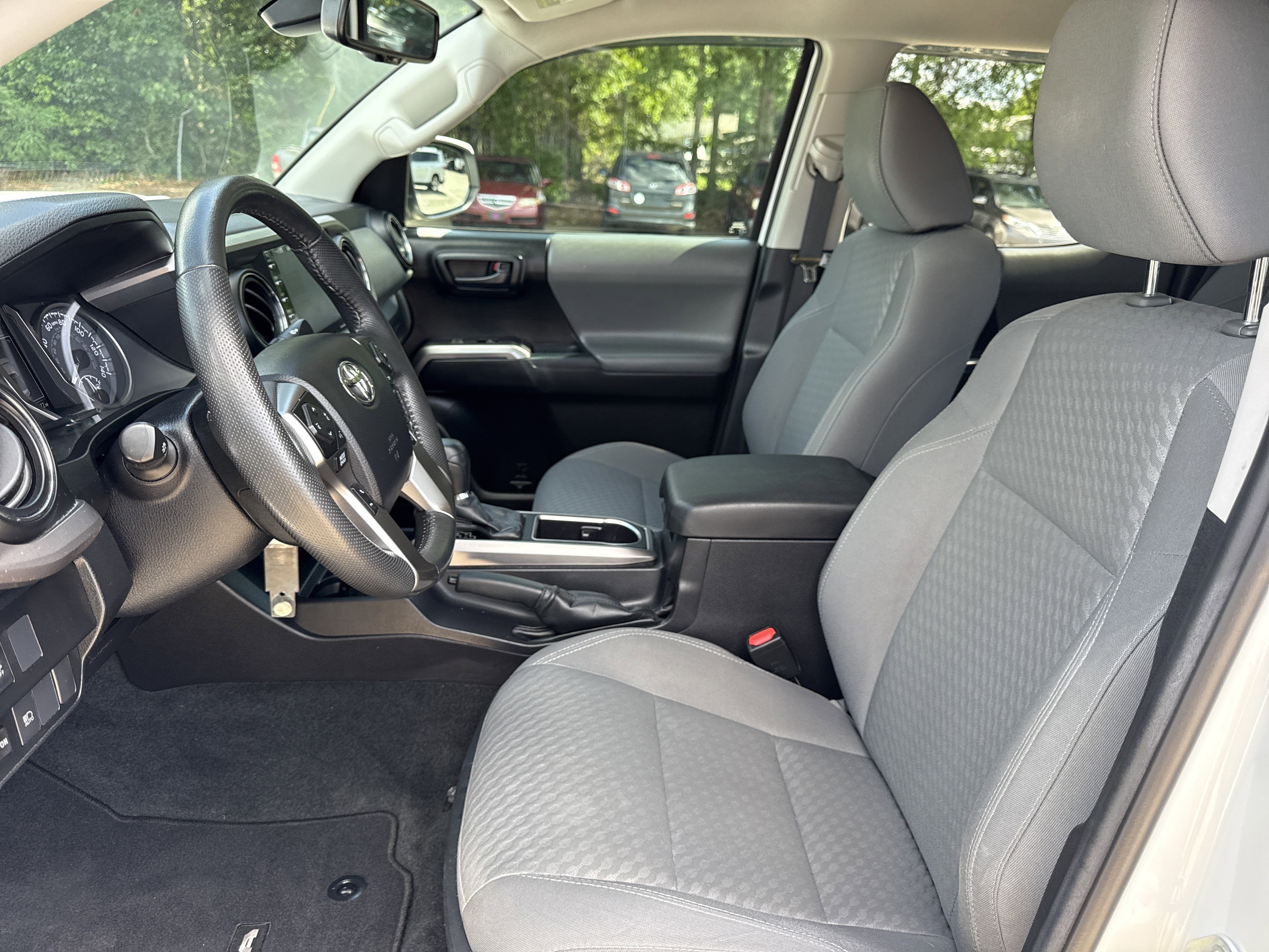 2021 Toyota Tacoma 2WD SR5