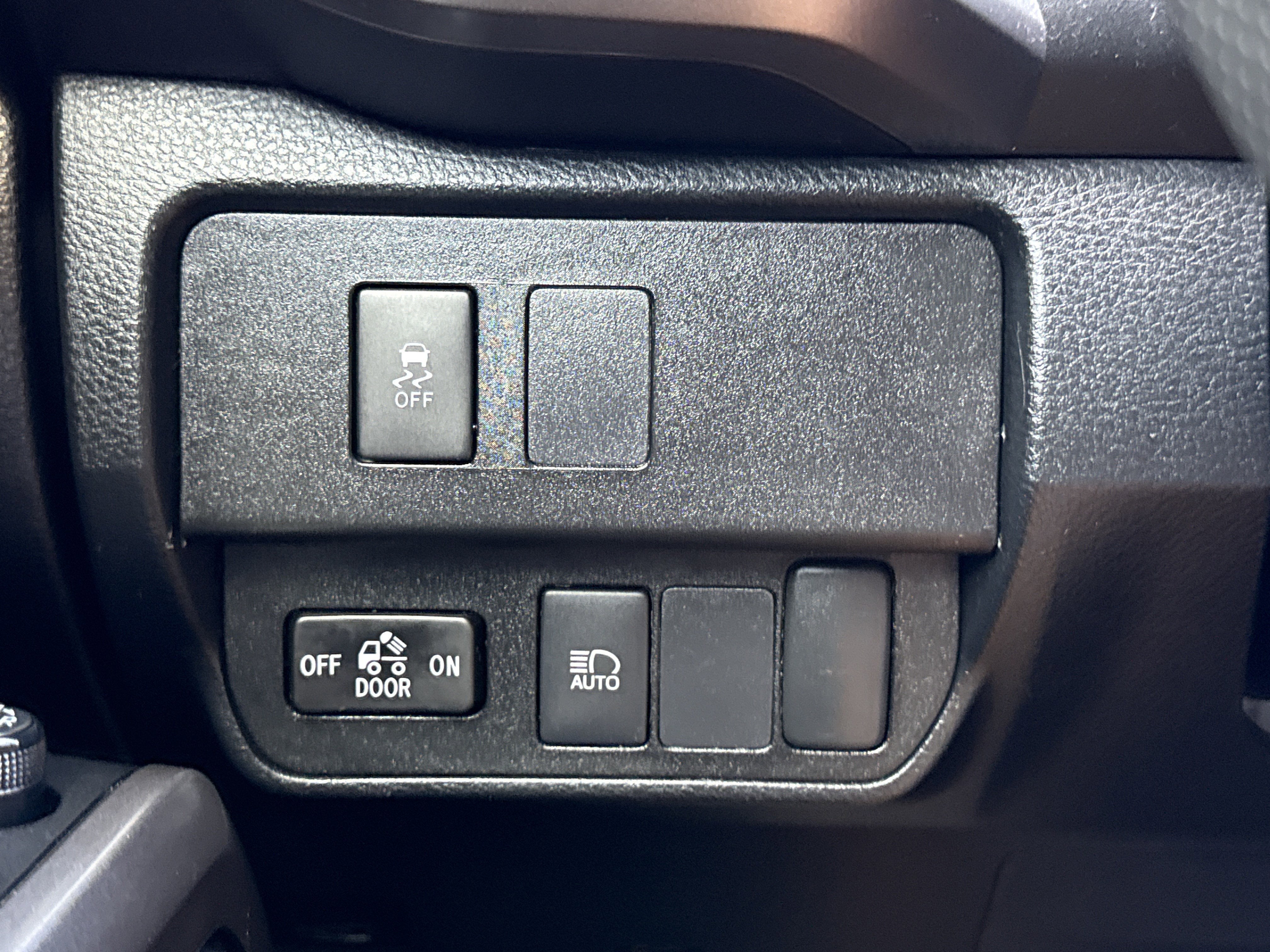 2021 Toyota Tacoma 2WD SR5