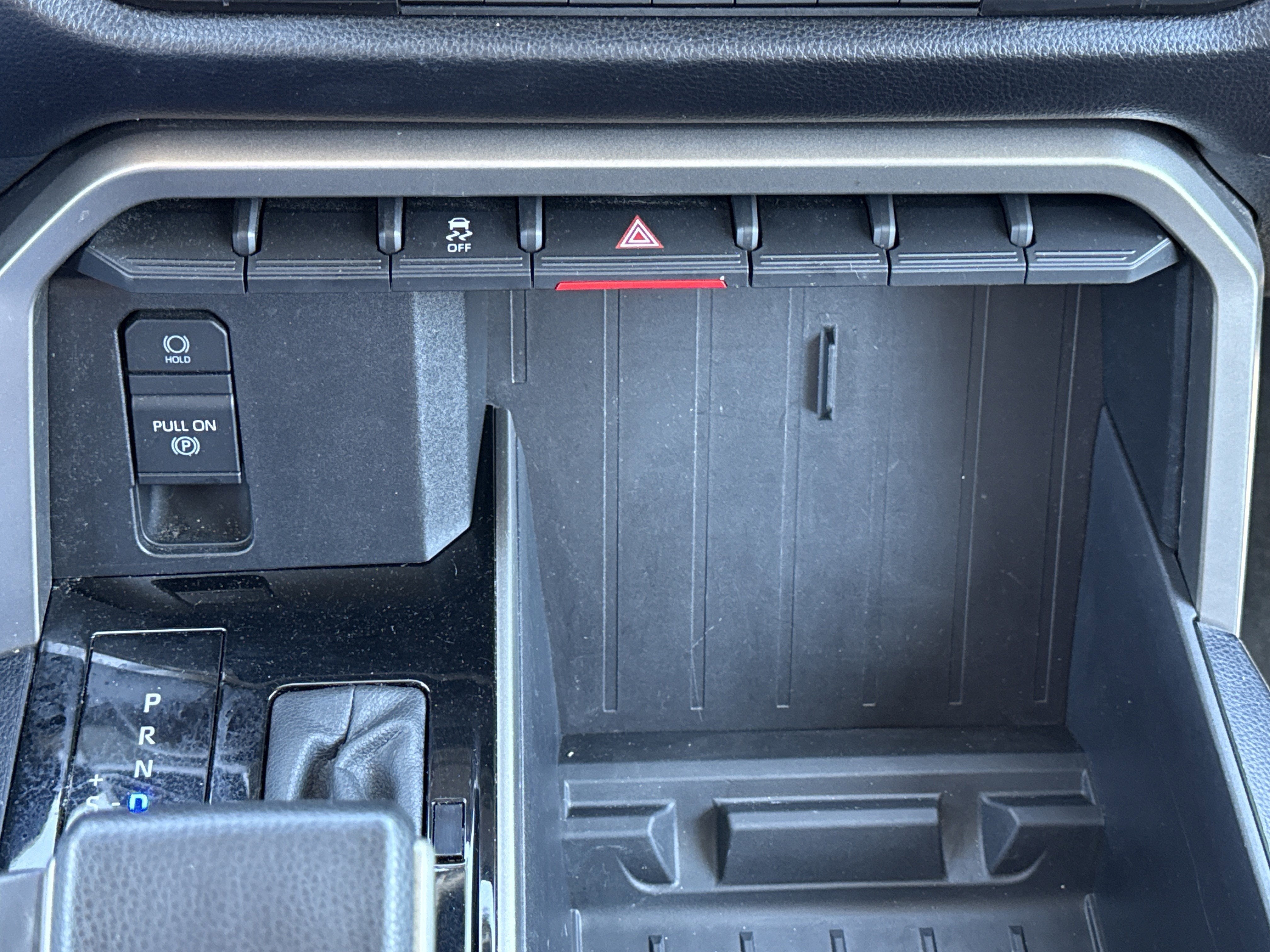 2024 Toyota Tundra 2WD SR5