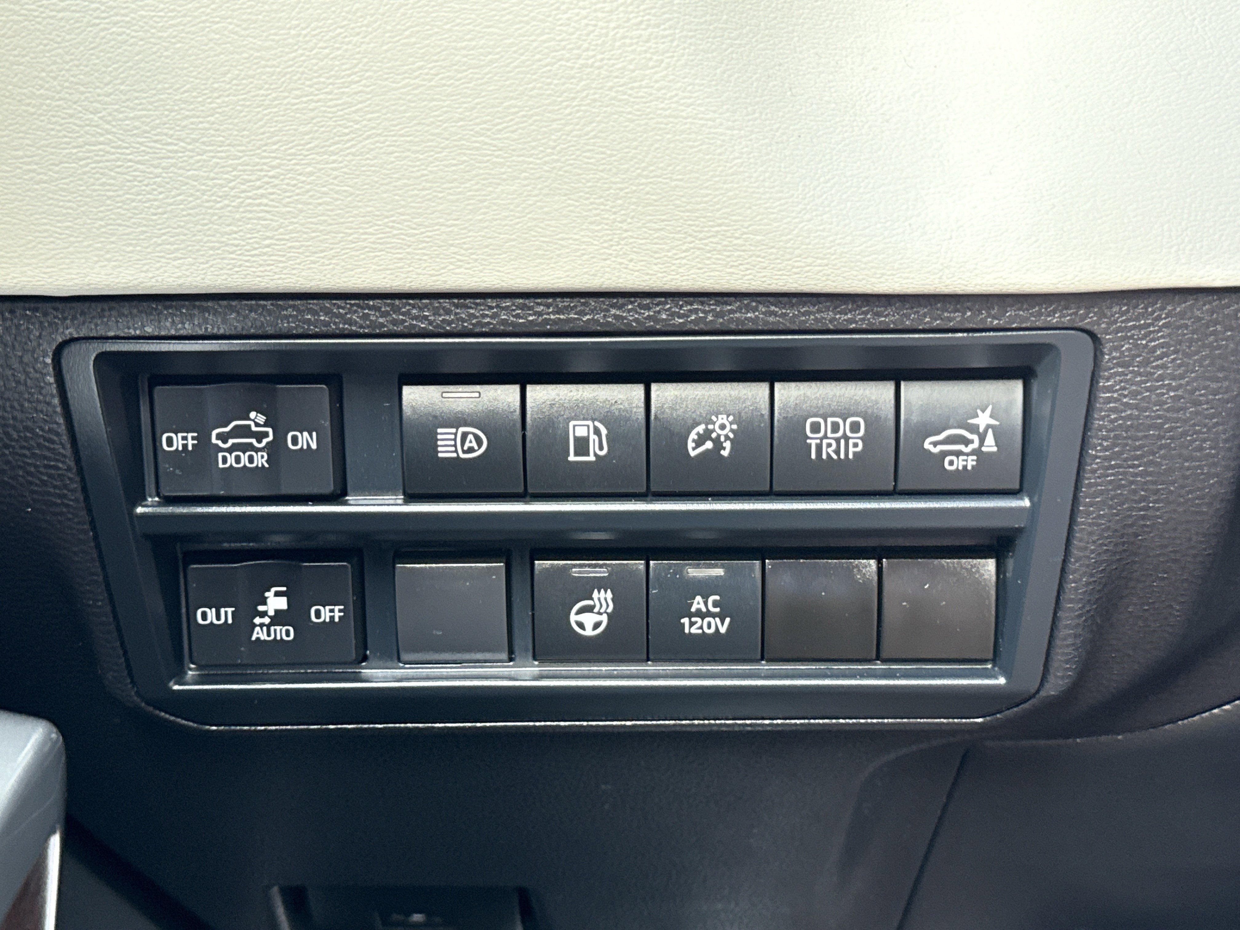 2024 Toyota Tundra 4WD Capstone Hybrid