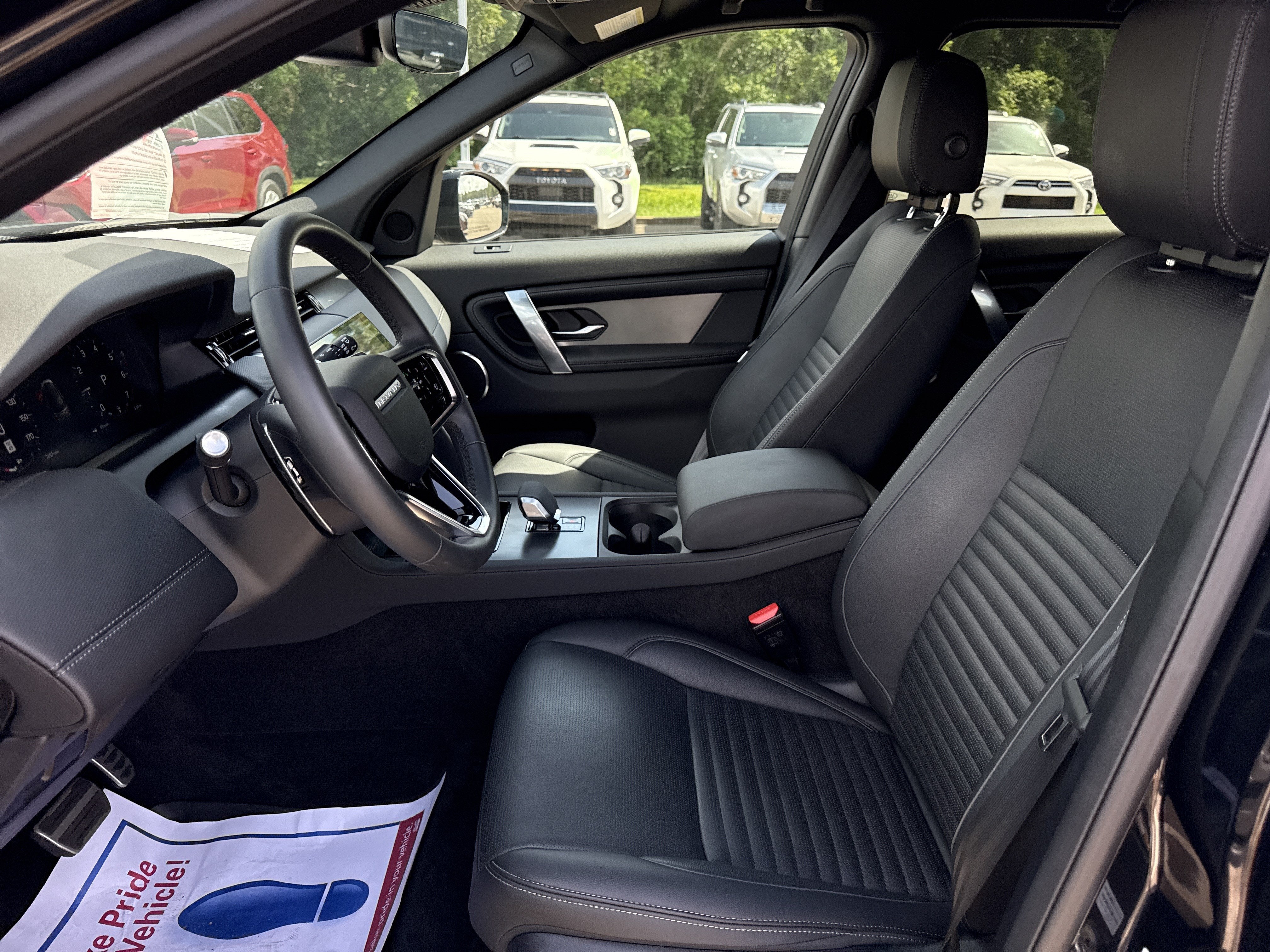2025 Land Rover Discovery Sport Dynamic SE