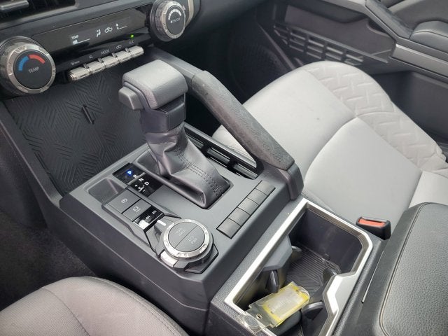 2025 Toyota Tacoma 4WD SR5