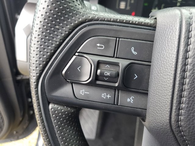 2025 Toyota Tacoma 4WD SR5