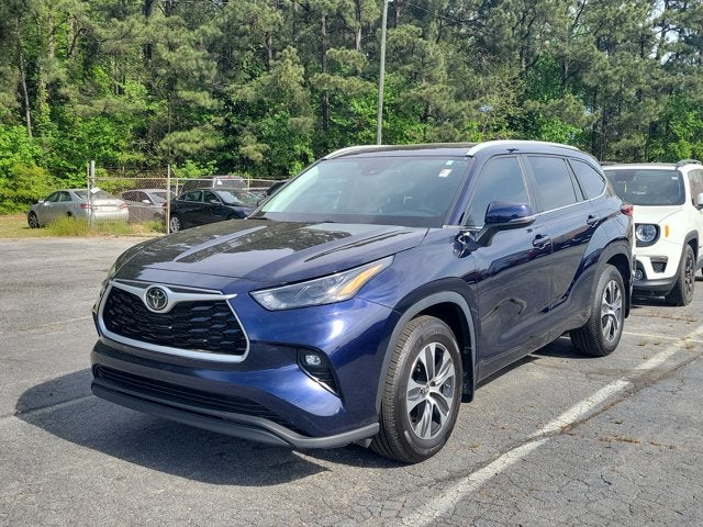 2023 Toyota Highlander Base