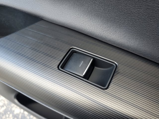 2023 Toyota Venza XLE